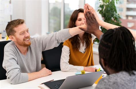 Collaborative Behavior 的图像结果