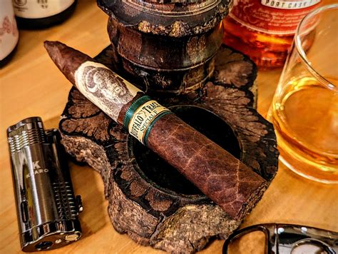 Demystifying Cigar Etiquette: To Inhale or Not to Inhale? – Case Elegance