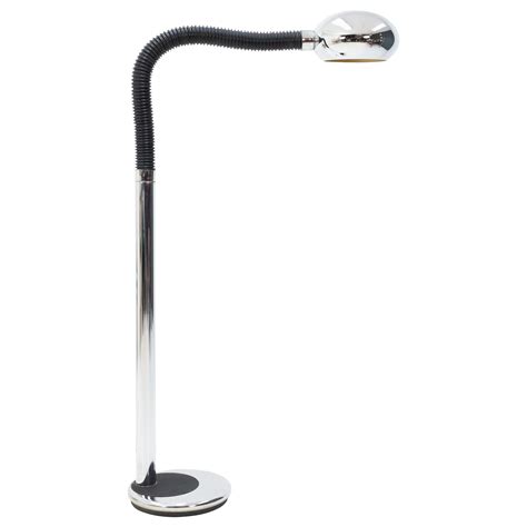 Mid-Century Modern Goose-Neck Floor Lamp in Chrome at 1stDibs
