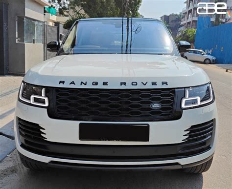 Pre Onwed Range Rover VOGUE SE LWD P400