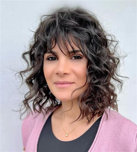 30 Hairstyles for Thin Curly Hair to Boost Volume and Body - Hair Adviser