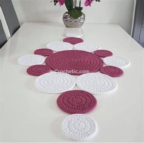 Crochet Table Runner Free Instructions 的图像结果