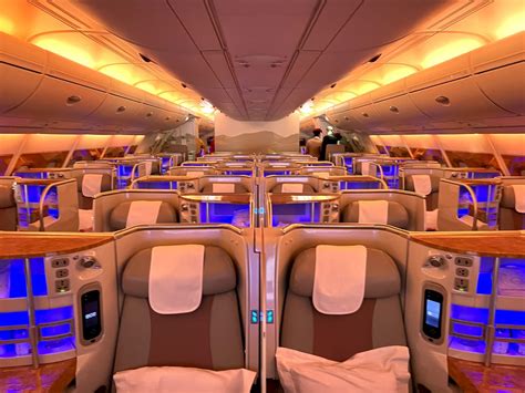 Fly Emirates Business Class 的图像结果