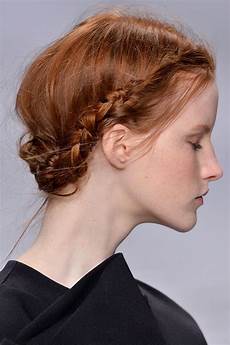 Hairstyles For With Thin Hair by Most Outstanding Simple Wedding Hairstyles The Wow Style Hairstyles For With Thin Hair