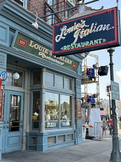 Found Uplifting Value at Louie’s Italian Restaurant