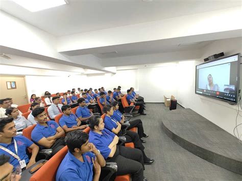 Top colleges for hotel management in pune- MCH