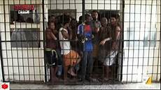 la gabbia la 7 libia gli uomini in gabbia le speranze dei migranti la gabbia la 7 libia gli uomini in gabbia le speranze dei migranti