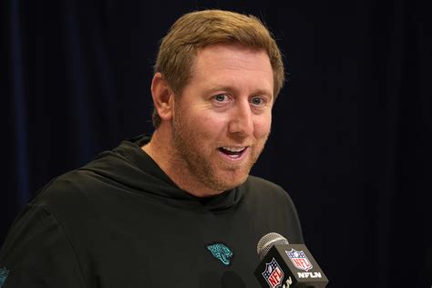 Highlights from Jaguars' HC Liam Coen's press conference at league meeting