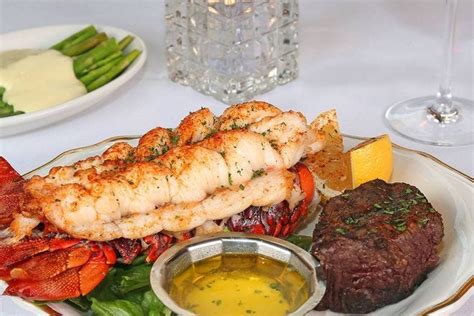 The Golden Steer Steakhouse | A Famous Las Vegas Restaurant