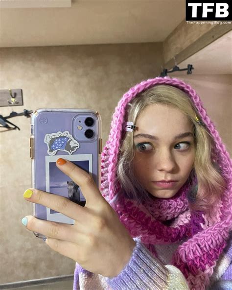 Emma Myers Sexy Collection (87 Photos) | PinayFlixx Mega Leaks