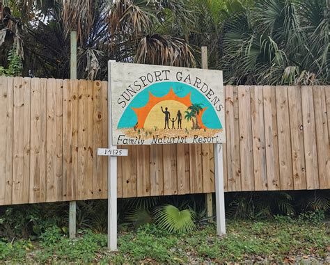 Sunsport Gardens, Loxahatchee, Florida, USA — Nude Lease On Life