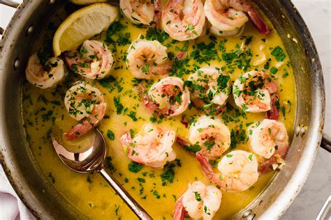 What Goes Well with Shrimp Scampi? 17 Must-Try Side Dishes