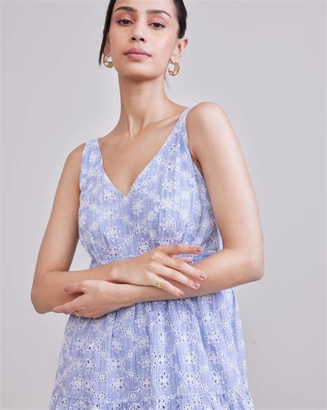 Amanda Schiffli Dress – Style Island