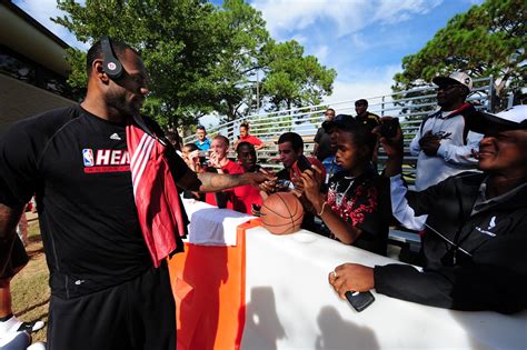 Miami HEAT's first practice draws a crowd > Hurlburt Field > Article ...
