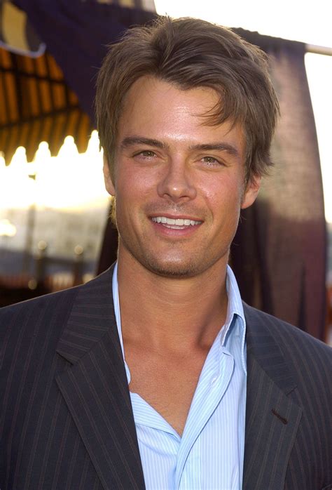 Josh Duhamel, Os Romanticos