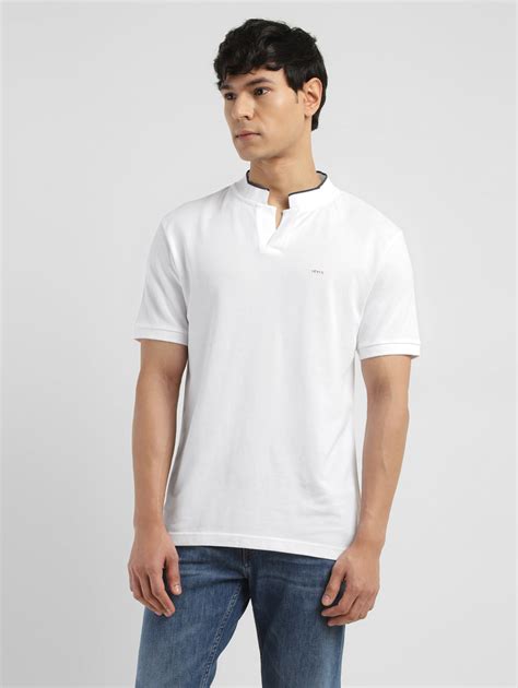 Men's Solid Slim Fit Henley Neck T-Shirt – Levis India Store