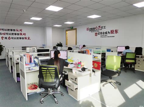 深圳公司前台招牌水晶字设计制作安装