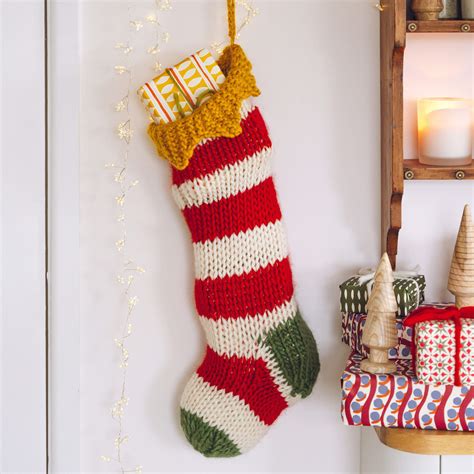 Knitted Stocking Patterns 9 Beautiful Christmas Stocking Knitting Kits