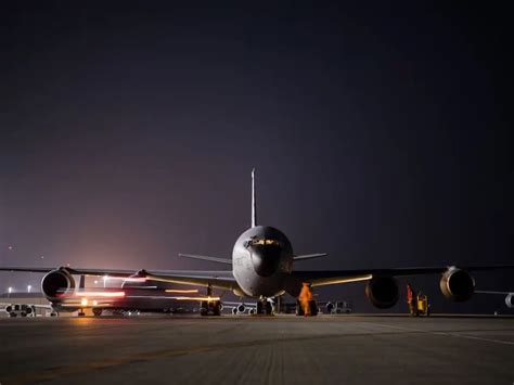 B-52 and KC-135: How America’s oldest bomber and tanker continue to ...