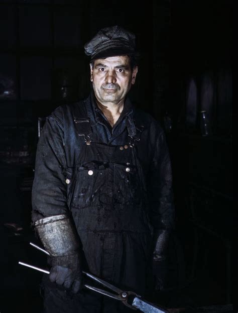 Captivating portraits show the greasy faces that represent the American ...