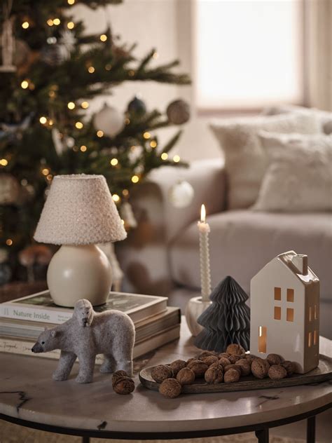White Decorations For Christmas Christmas Home Decor: Traditional