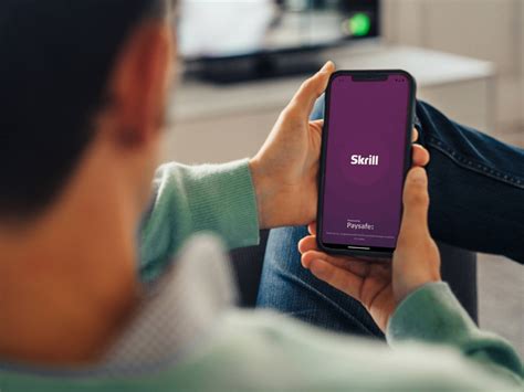 Understanding the Forex Market: Advantages & Risks | Skrill