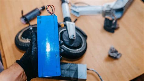 A Technical Guide to Electric Scooter Batteries