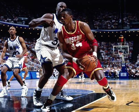 [Photo of the Day] #34: Dream Shake. Houston Rockets center Hakeem "The ...