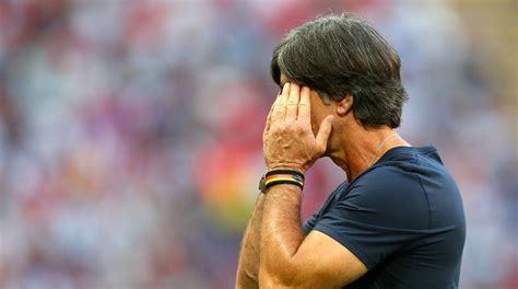 2018世界杯 _ 英媒：德国出局早有征兆，惨败后什么都会成为问题