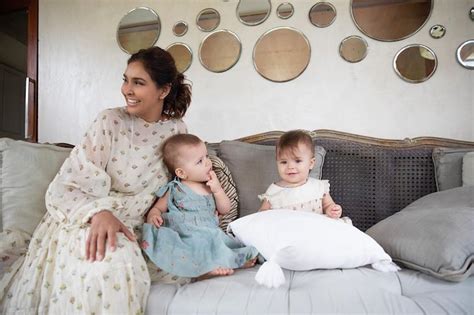 Lisa Ray's photoshoot with twin daughters is everything love. See pics ...