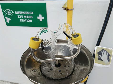 When To Use An Eye Wash Station at Stephanie Fleming blog