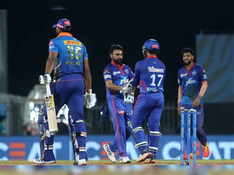 In Pics: Amit Mishra helps Delhi Capitals break Mumbai Indians jinx ...