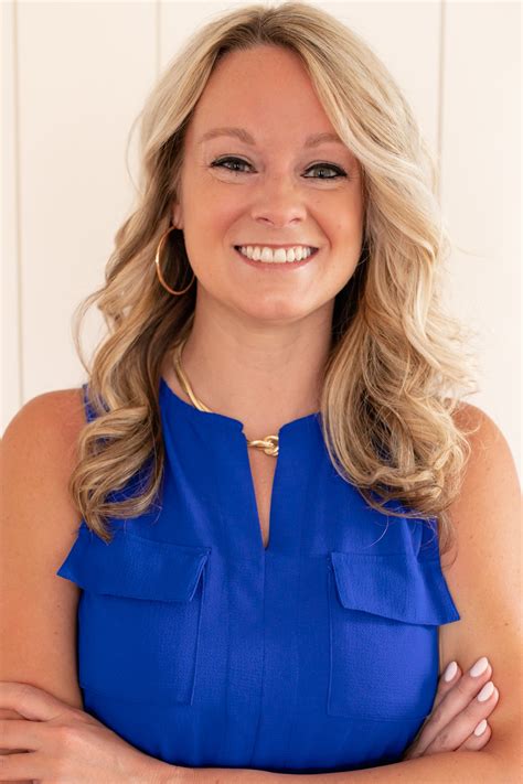 Amy Poss, Real Estate Agent - Chesterfield, MO - Coldwell Banker Realty ...