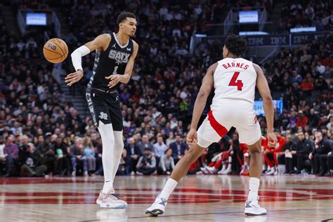 Victor Wembanyama stats: From pre-game outfit to 10-block triple-double ...