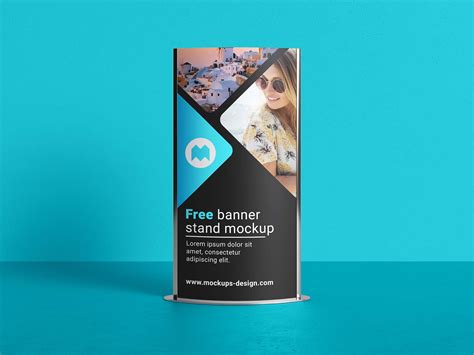 Free Display Stand Mockup