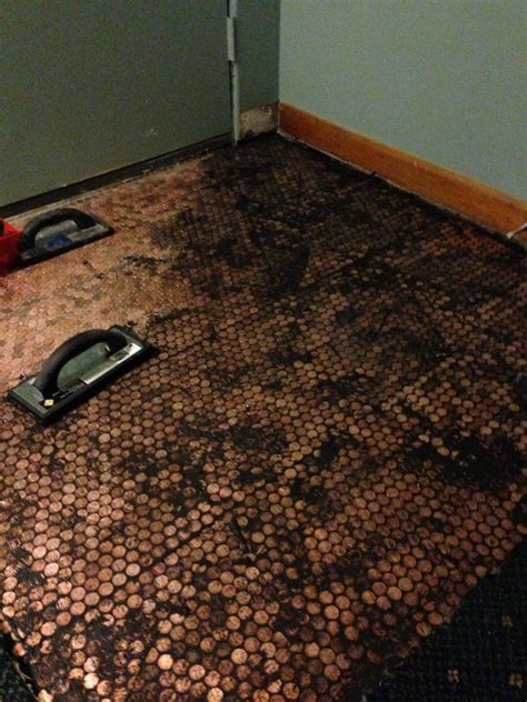 Make a floor out of REAL pennies (step by step) | Penny floor designs ...