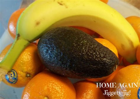 HOW TO RIPEN AN AVOCADO QUICKLY AND KEEP IT READY TO EAT – HOME AGAIN Jiggety-Jig!