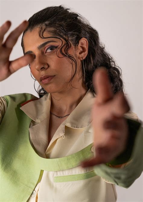 Citrus Surge Panel Unisex Shirt – Duskin