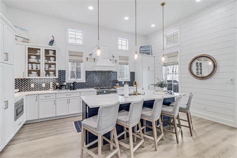 Sandy Cheeks 409 COA