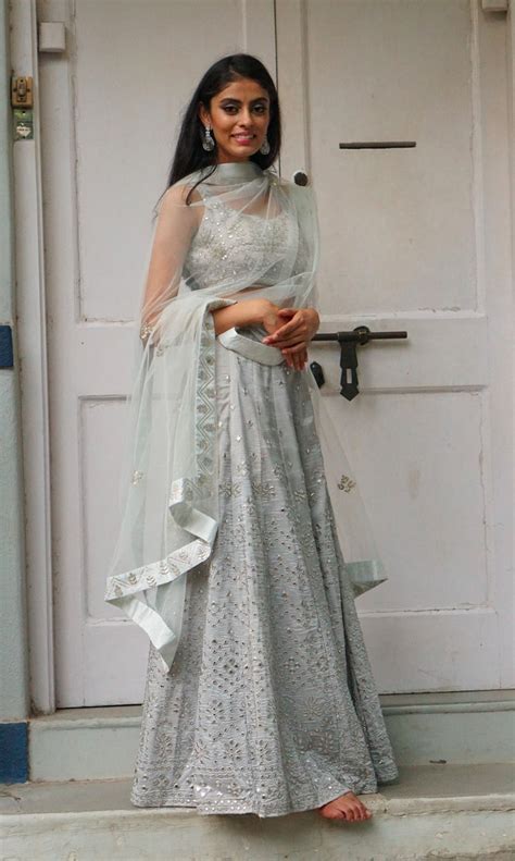 TCR Grey Mirror Work Lehenga! – TheClothingRental