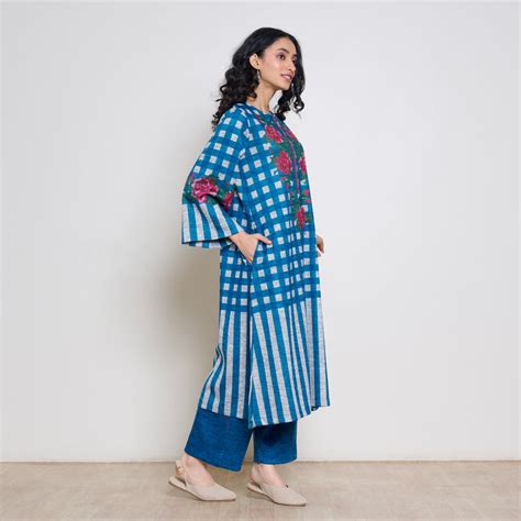 Buy Evermore Woollen Hand Embroidered Kurta Set - Transformative Teal ...
