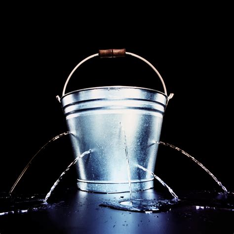 'There's a hole in my bucket' lyrics - Classical Music