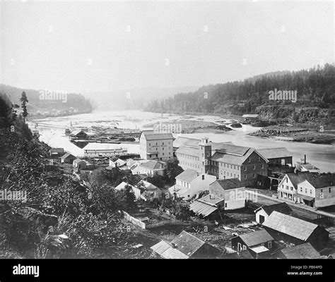 1141 Oregon City and Willamette Falls, 1867 Stock Photo - Alamy