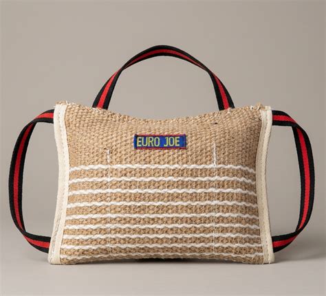 Euro Joe Bite cushion (Original), Jute – Petarchi
