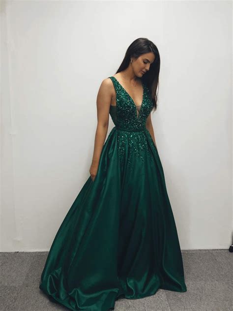 Emerald green prom dress – Artofit