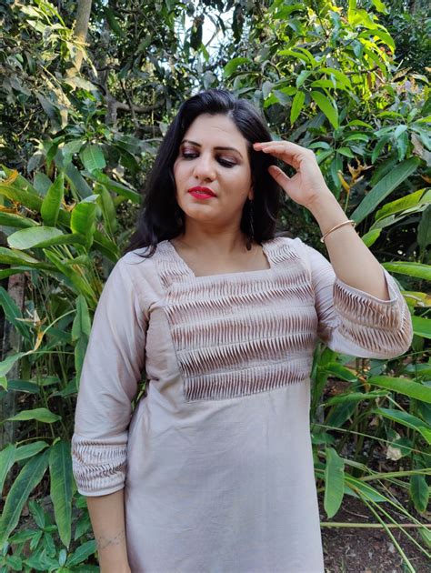 ORIGAMI STRAIGHT KURTI – UNBOX COLOURS