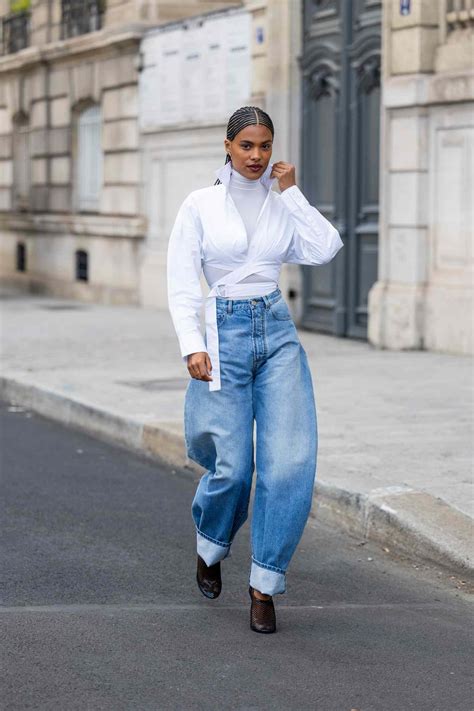 What Do You Wear With Baggy Jeans at Brianna Hort blog