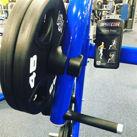CRUNCH FITNESS - EAST BRUNSWICK - 645 NJ-18, East Brunswick NJ - Hours ...