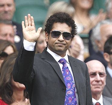 Sachin, Lara watch Wimbledon from royal box | TopNews