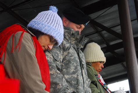 Fort Stewart Wreath-Laying Honors Fallen Soldiers | Article | The ...